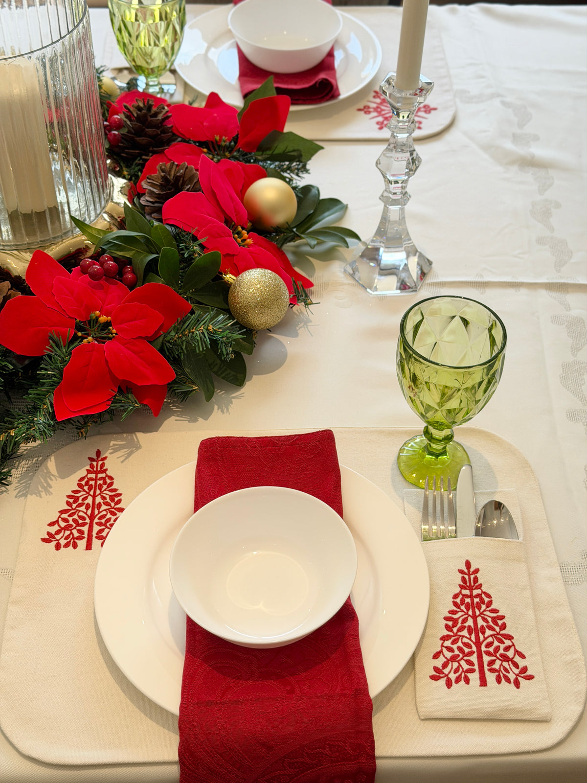 Linen Jolly Deer Placemats - Set of 6