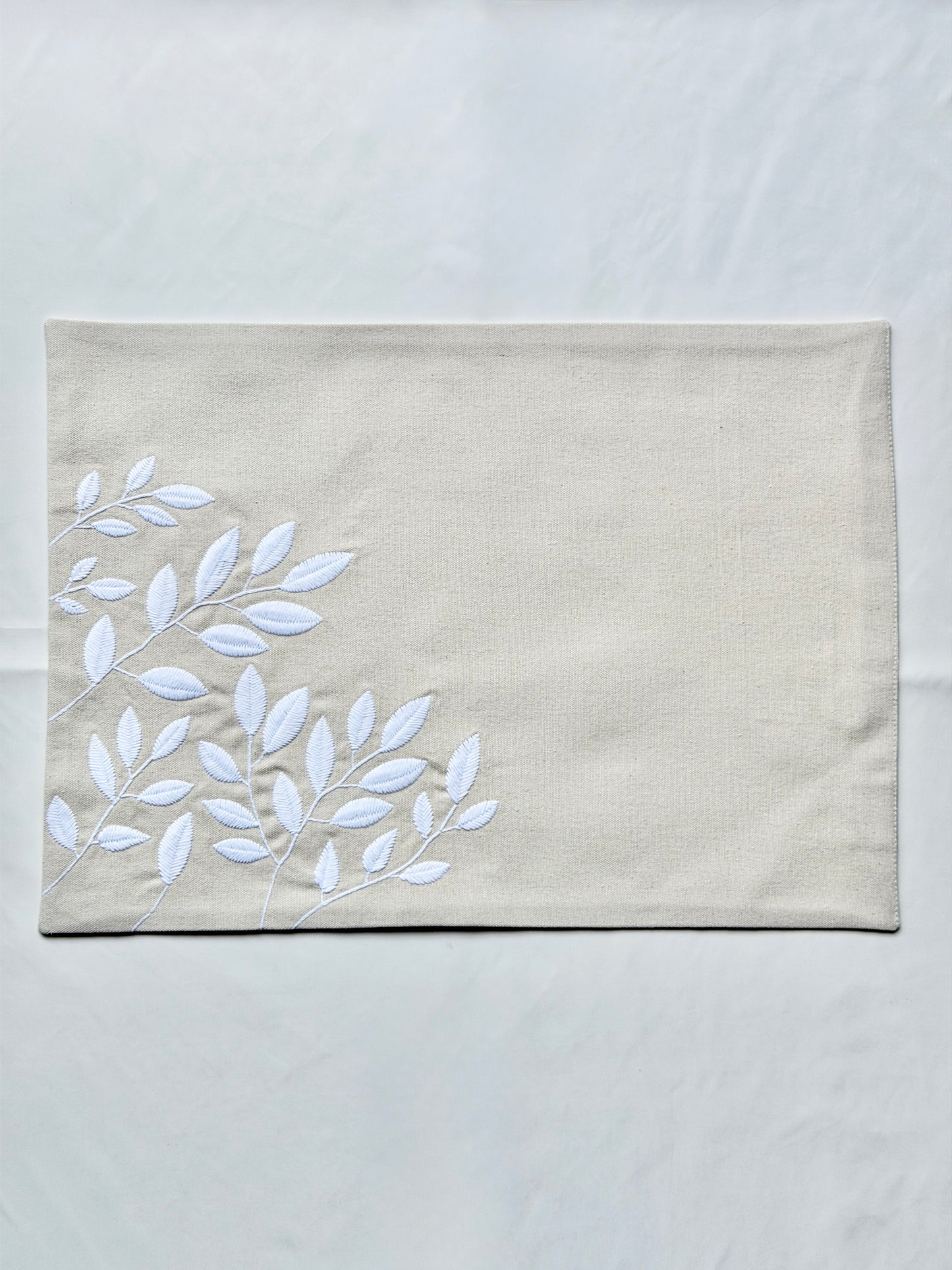 Placemat Set in Ivory Bloom Leaf Design – Elegant Embroidered Cotton Canvas (Set of 6)