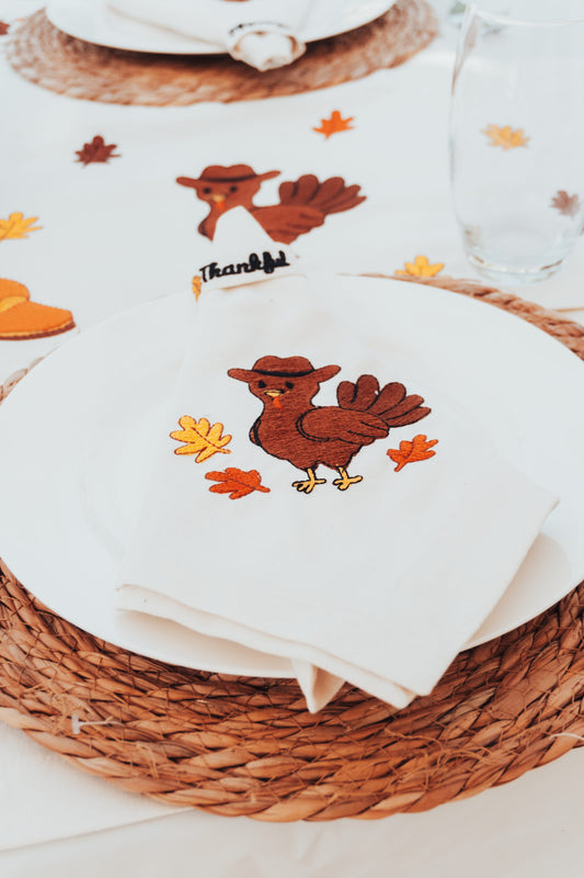 Western Thankful Embroidered Linen Napkin & Canvas Ring Set – Autumn Harvest Table Décor