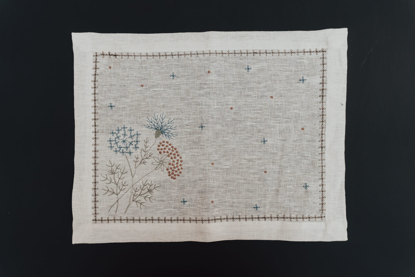 Le Bouquet Linen placemats