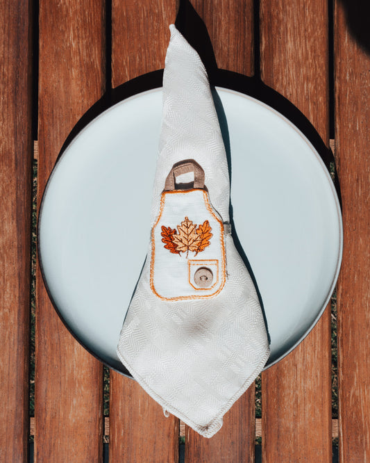 Golden Maple Apron Napkin Holder – Pure Linen Elegance