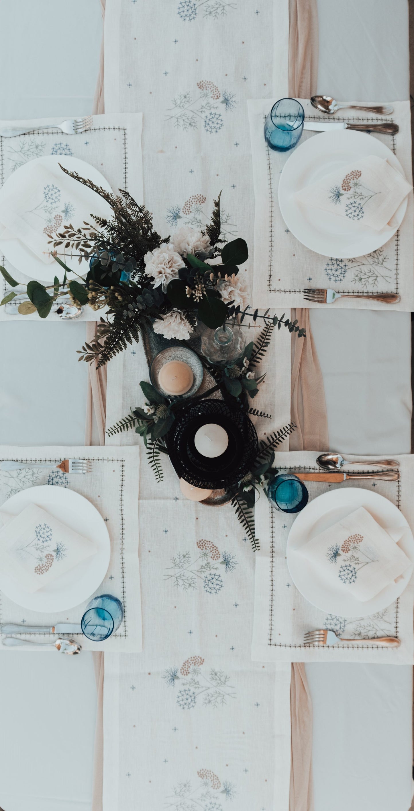 Le Bouquet Linen placemats