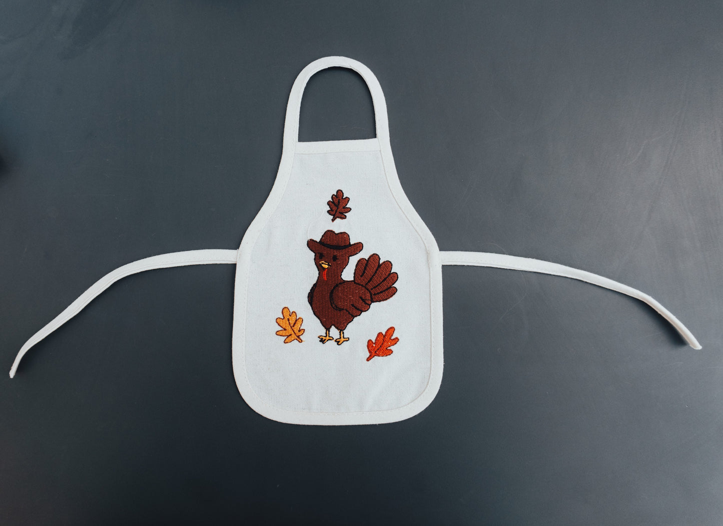 Thankful Bottle Apron – Autumn Embroidered Linen Décor