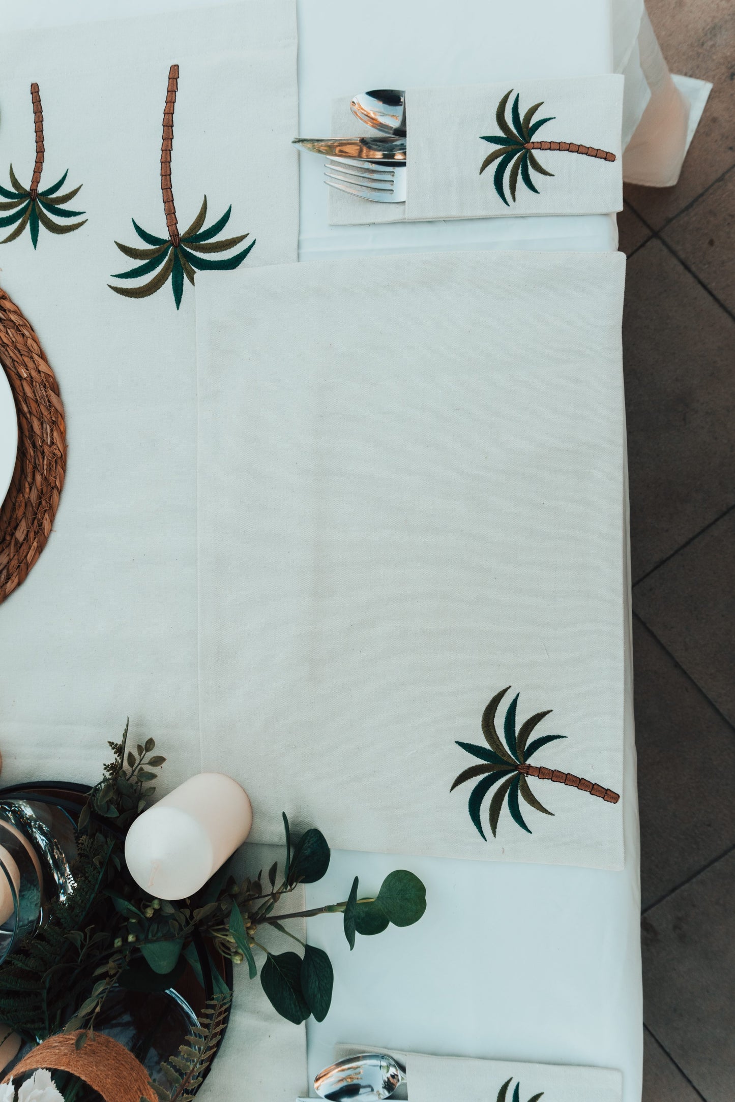 Set of 6 Cotton Canvas Placemats with Palm Tree Embroidery – Tropical Dining Decor, Egypt Made, Washable & Elegant Table Setting Accessories