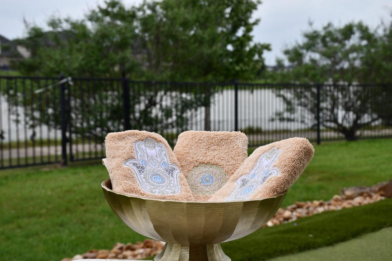 Embroidered Cotton Guest Towels: Middle Eastern Design - Set of 3 - 100% Cotton - Made in Egypt